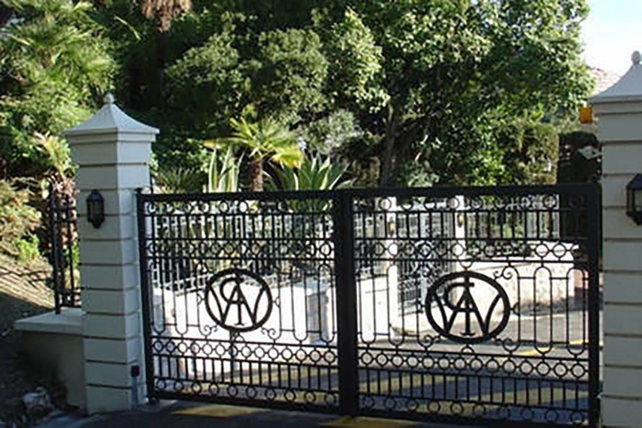 Winter Palace *
